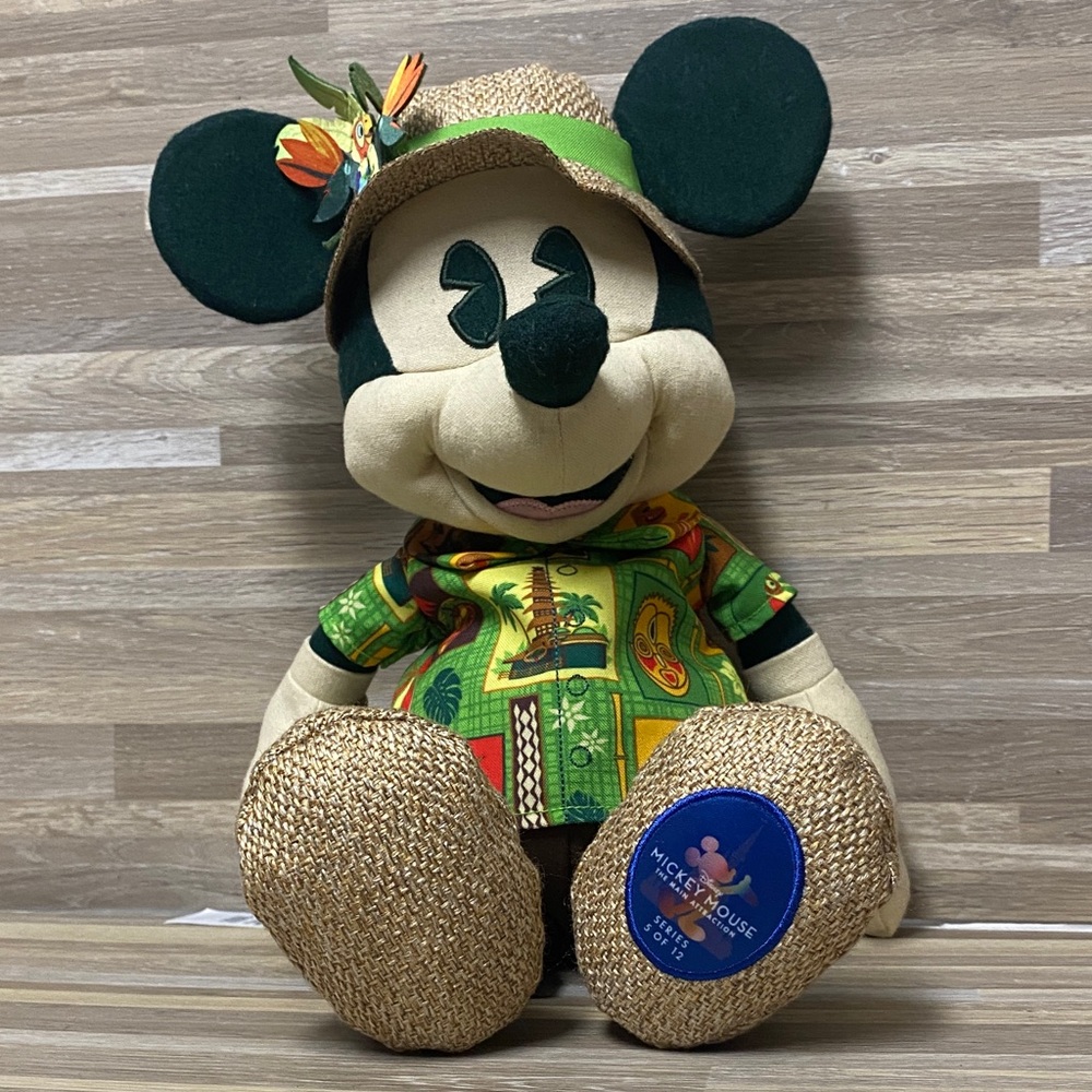 Disney Mickey Mouse Main Attraction Tiki room - Picture 3 of 7